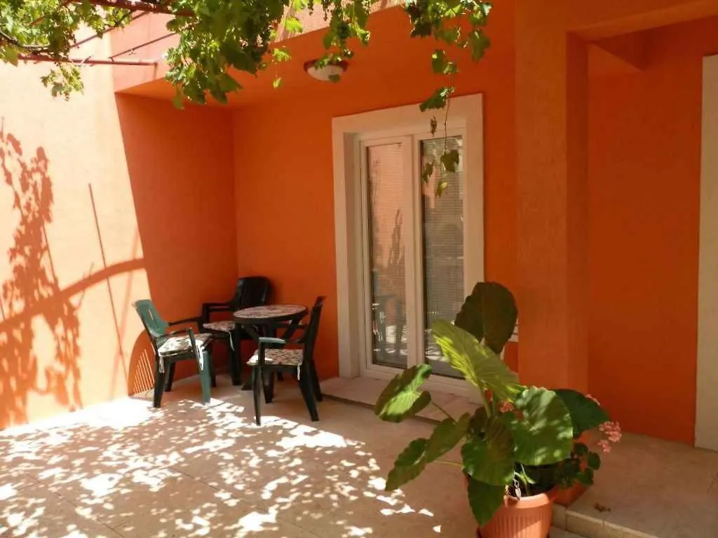 Apartments In Novi Vinodolski 15235